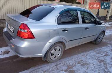 Седан Chevrolet Aveo 2006 в Чернівцях