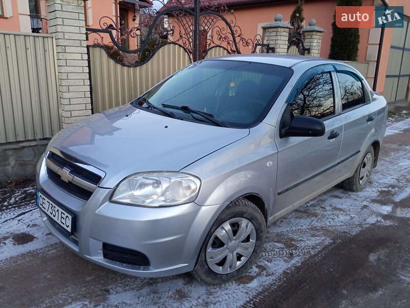 Седан Chevrolet Aveo 2006 в Чернівцях