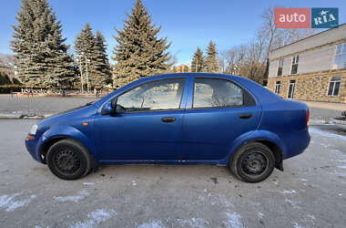 Седан Chevrolet Aveo 2005 в Хотині