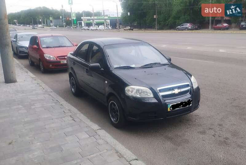 Седан Chevrolet Aveo 2009 в Днепре