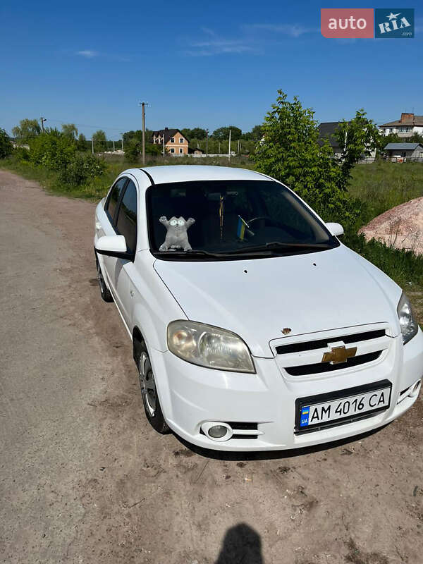 Седан Chevrolet Aveo 2007 в Овручі