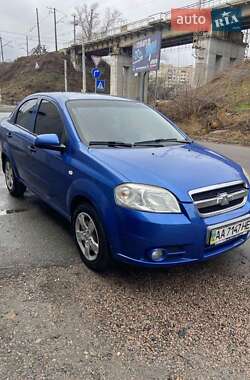 Седан Chevrolet Aveo 2008 в Києві