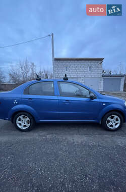 Седан Chevrolet Aveo 2007 в Миронівці