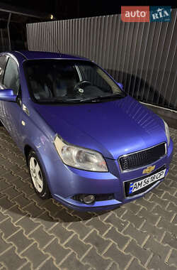 Хэтчбек Chevrolet Aveo 2008 в Житомире