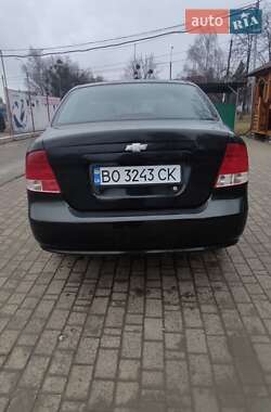 Седан Chevrolet Aveo 2005 в Чернівцях