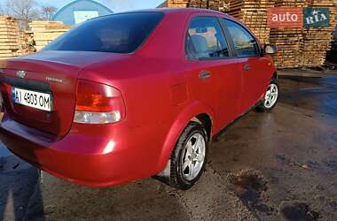 Седан Chevrolet Aveo 2004 в Киеве