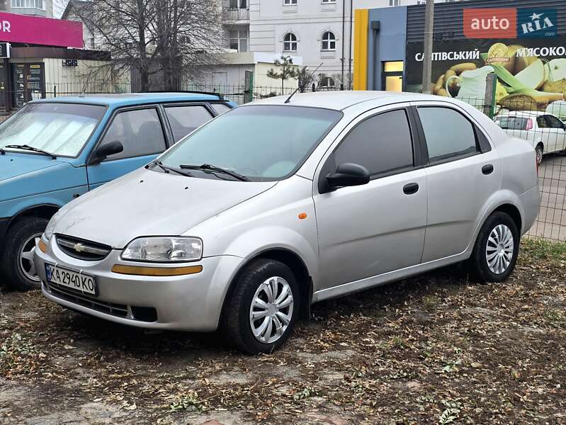 Седан Chevrolet Aveo 2005 в Харкові