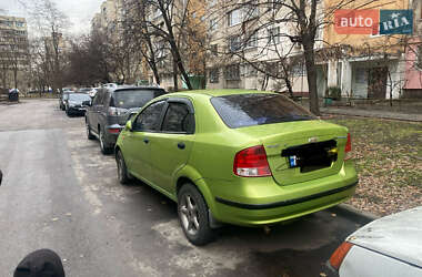 Седан Chevrolet Aveo 2005 в 