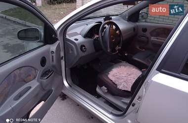 Хэтчбек Chevrolet Aveo 2005 в Запорожье