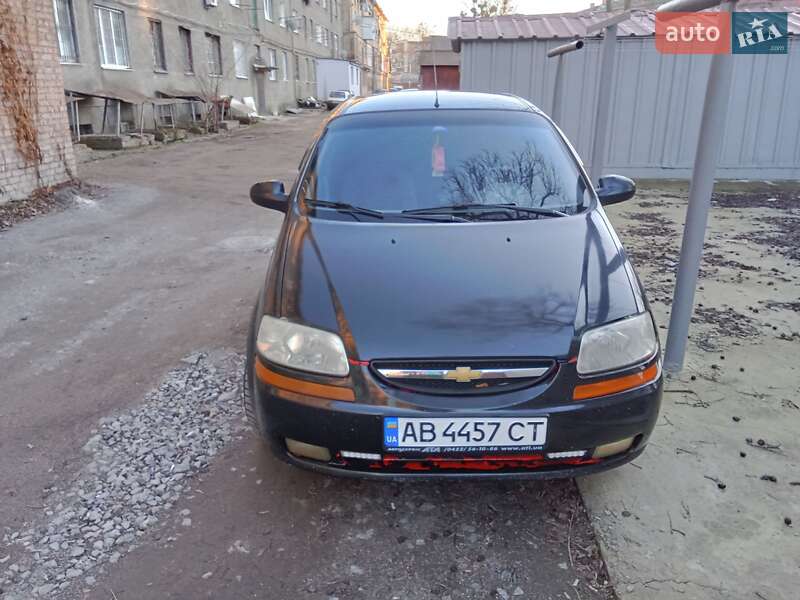 Седан Chevrolet Aveo 2005 в Виннице