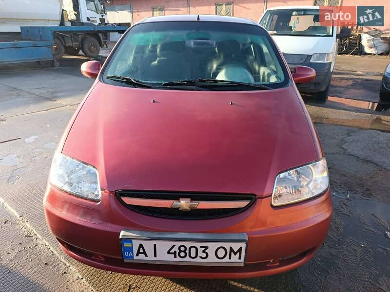 Седан Chevrolet Aveo 2005 в Києві