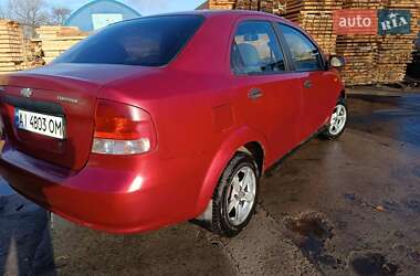 Седан Chevrolet Aveo 2005 в Києві