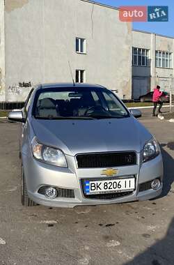 Хетчбек Chevrolet Aveo 2011 в Рівному