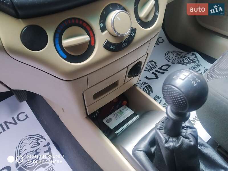 Седан Chevrolet Aveo 2008 в Білгороді-Дністровському