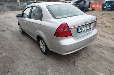 Седан Chevrolet Aveo 2008 в Києві