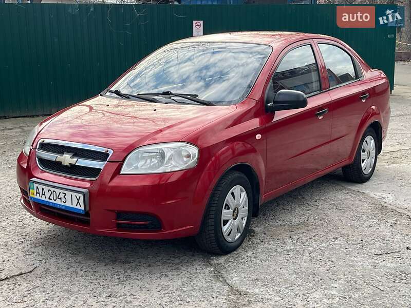 Седан Chevrolet Aveo 2007 в Києві