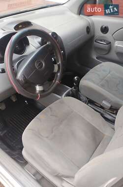 Седан Chevrolet Aveo 2005 в 