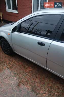 Седан Chevrolet Aveo 2005 в 