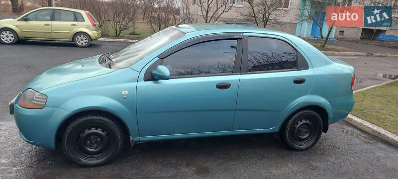 Седан Chevrolet Aveo 2005 в Харкові