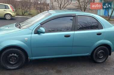 Седан Chevrolet Aveo 2005 в Харькове