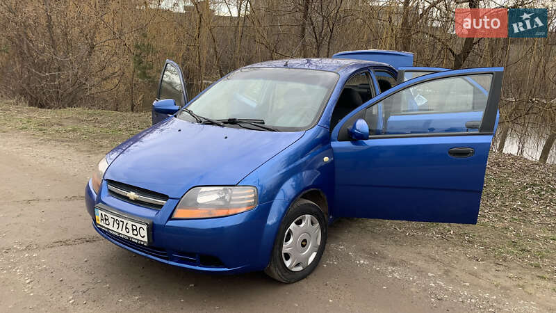 Седан Chevrolet Aveo 2006 в Виннице