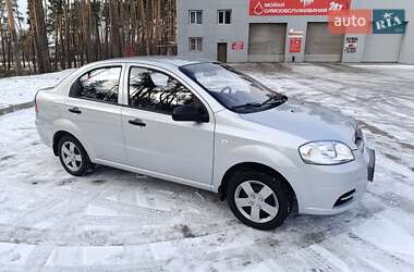 Седан Chevrolet Aveo 2011 в Харькове