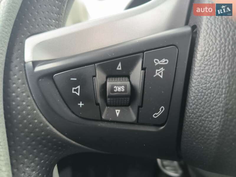 Седан Chevrolet Aveo 2018 в Киеве