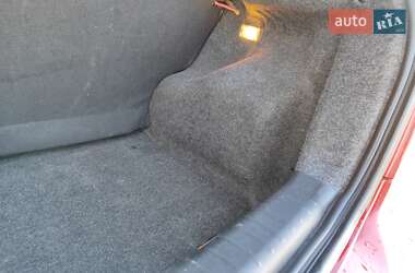Хэтчбек Chevrolet Aveo 2006 в 
