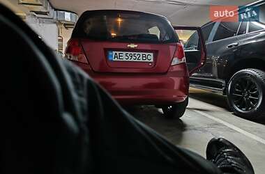 Хэтчбек Chevrolet Aveo 2006 в 