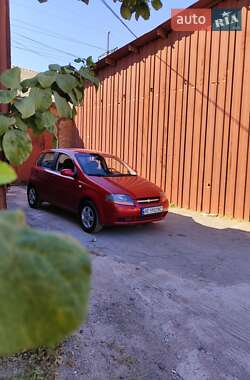 Хэтчбек Chevrolet Aveo 2006 в 