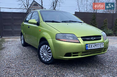 Седан Chevrolet Aveo 2005 в Харькове