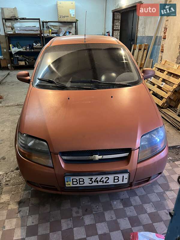 Седан Chevrolet Aveo 2006 в Дружковке