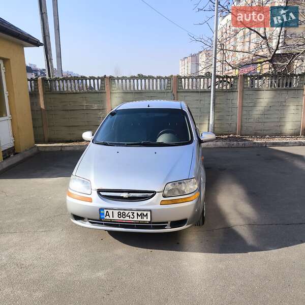 Хэтчбек Chevrolet Aveo 2005 в Киеве