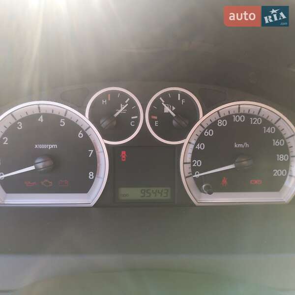 Седан Chevrolet Aveo 2008 в Киеве