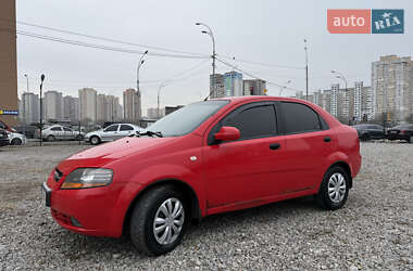 Седан Chevrolet Aveo 2005 в Киеве