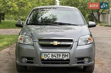 Седан Chevrolet Aveo 2008 в Львове