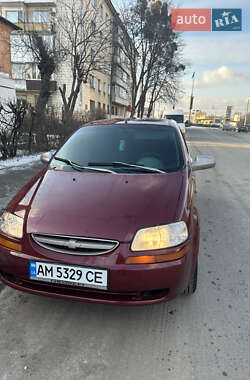 Седан Chevrolet Aveo 2004 в Житомирі