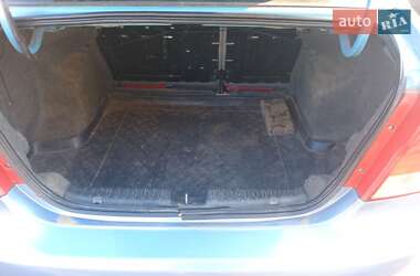 Седан Chevrolet Aveo 2005 в 