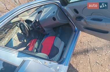 Седан Chevrolet Aveo 2005 в 