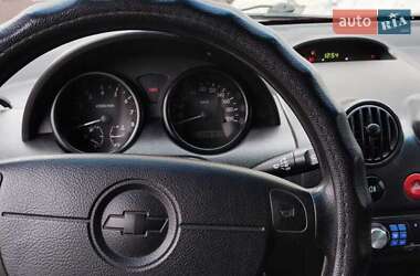 Хэтчбек Chevrolet Aveo 2006 в Запорожье