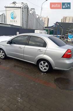 Седан Chevrolet Aveo 2007 в Киеве