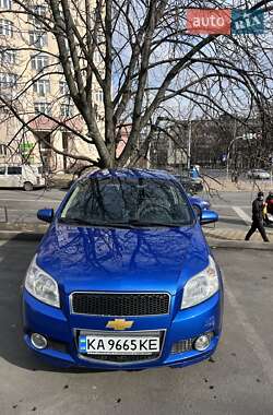 Хэтчбек Chevrolet Aveo 2011 в Киеве