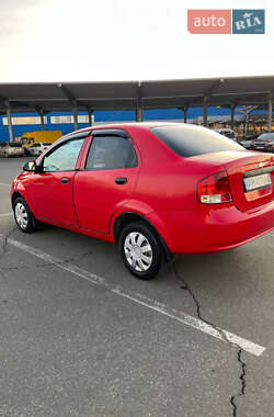 Седан Chevrolet Aveo 2005 в Киеве