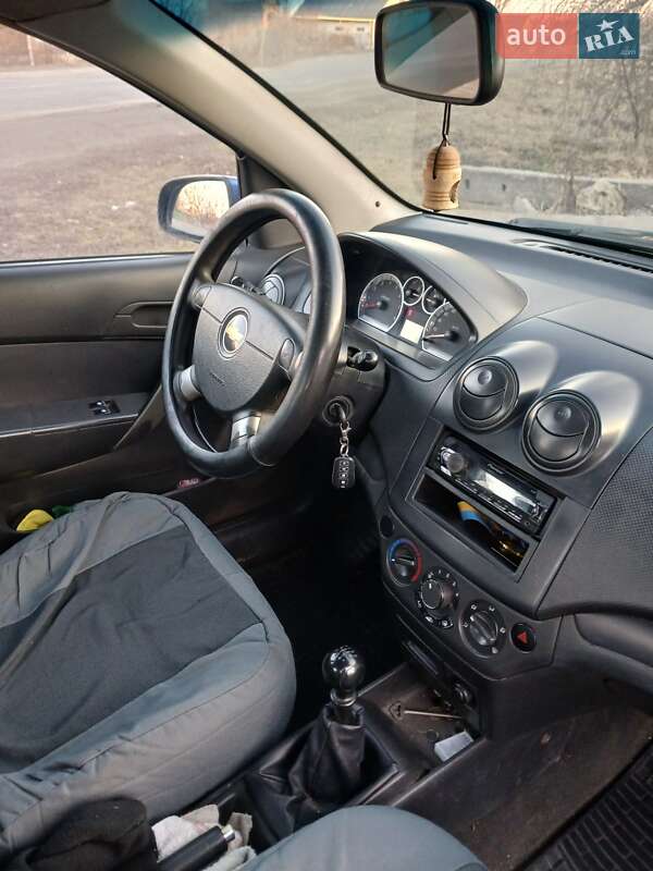Седан Chevrolet Aveo 2008 в Дніпрі