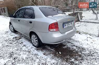 Седан Chevrolet Aveo 2005 в Ровно