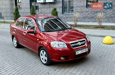 Седан Chevrolet Aveo 2008 в Киеве