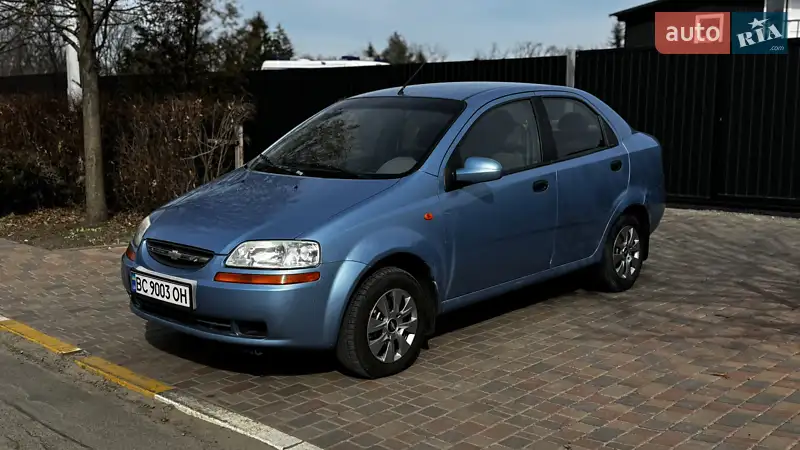 Седан Chevrolet Aveo 2005 в 