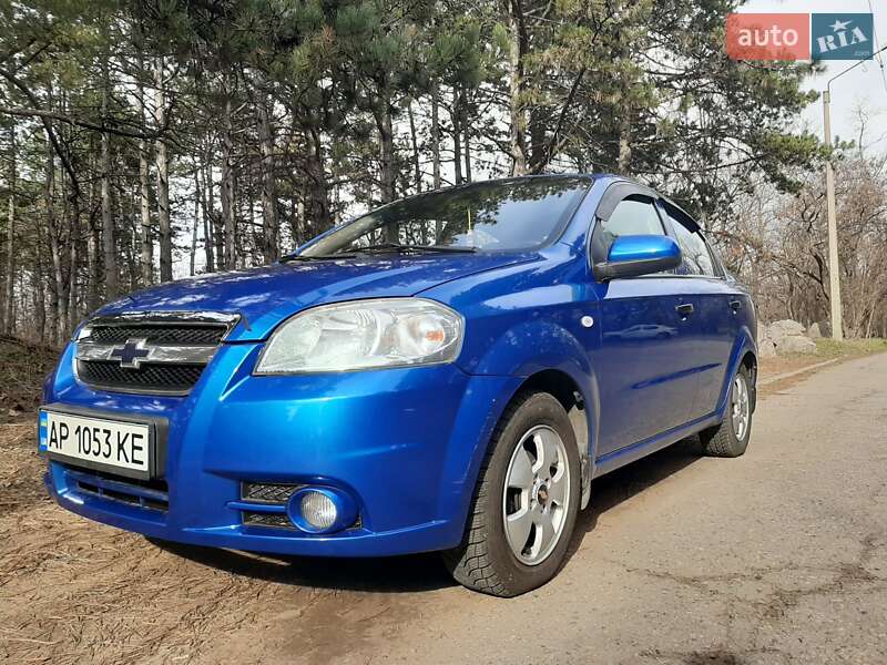 Седан Chevrolet Aveo 2011 в Запорожье