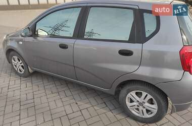 Хэтчбек Chevrolet Aveo 2008 в Запорожье