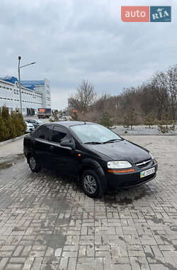 Седан Chevrolet Aveo 2005 в Дніпрі